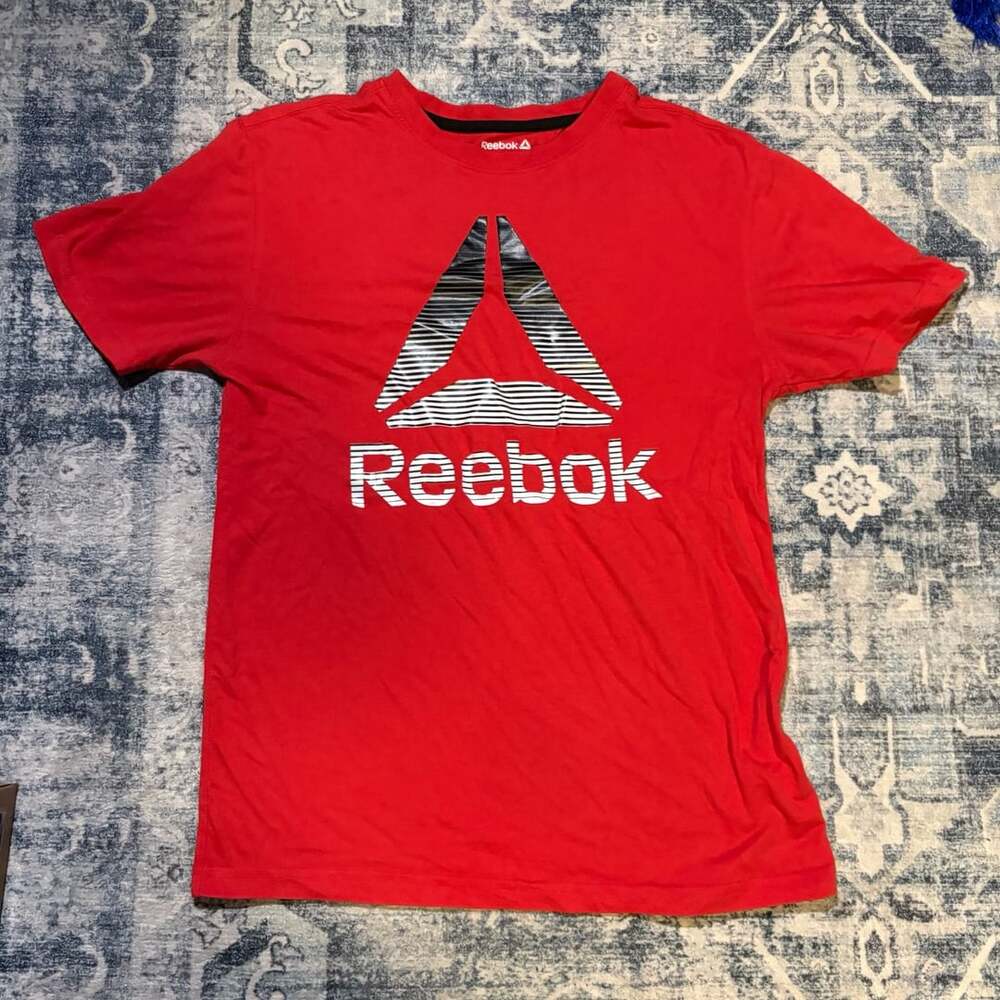 Reebok Boys Crew Neck Short Sleeve Graphic Tee T-Shirt Big Kids S 8 XL 18-20